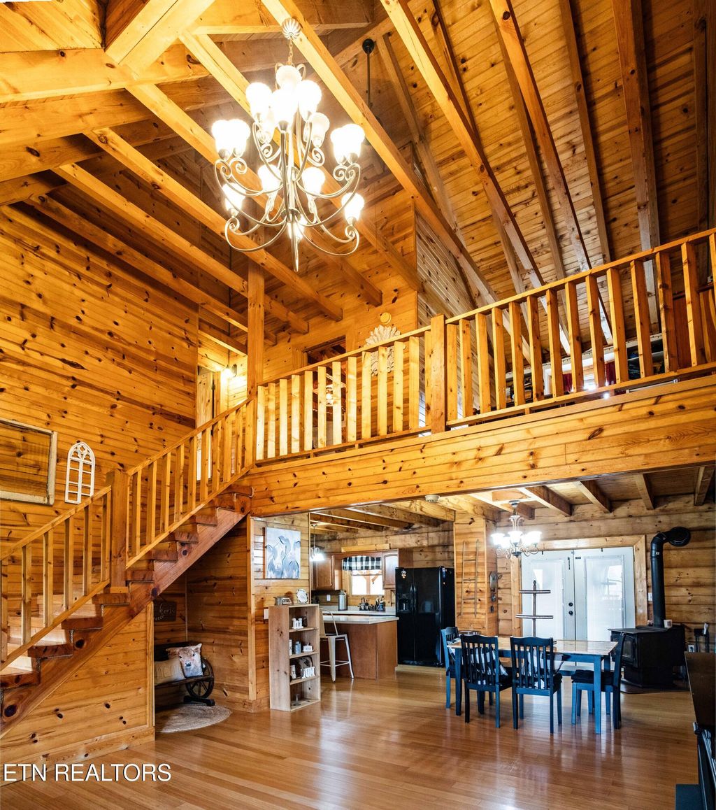 Photo of 411 Cole Hollow Rd, New Tazewell, TN 37825 (MLS # 1317943)