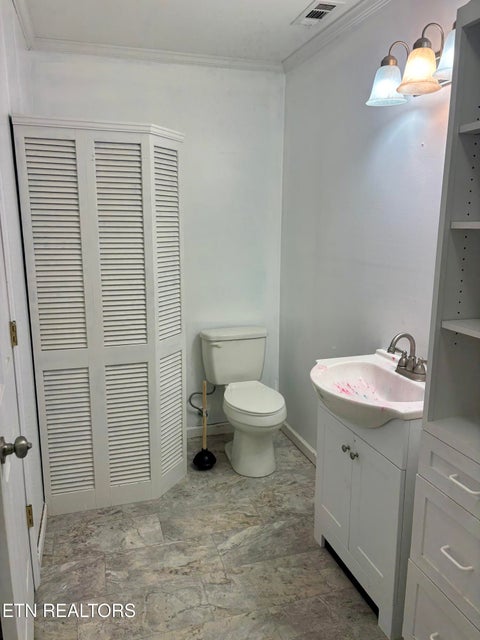 Tiny photo for 288 Co Rd 158, Riceville, TN 37370 (MLS # 1359792)
