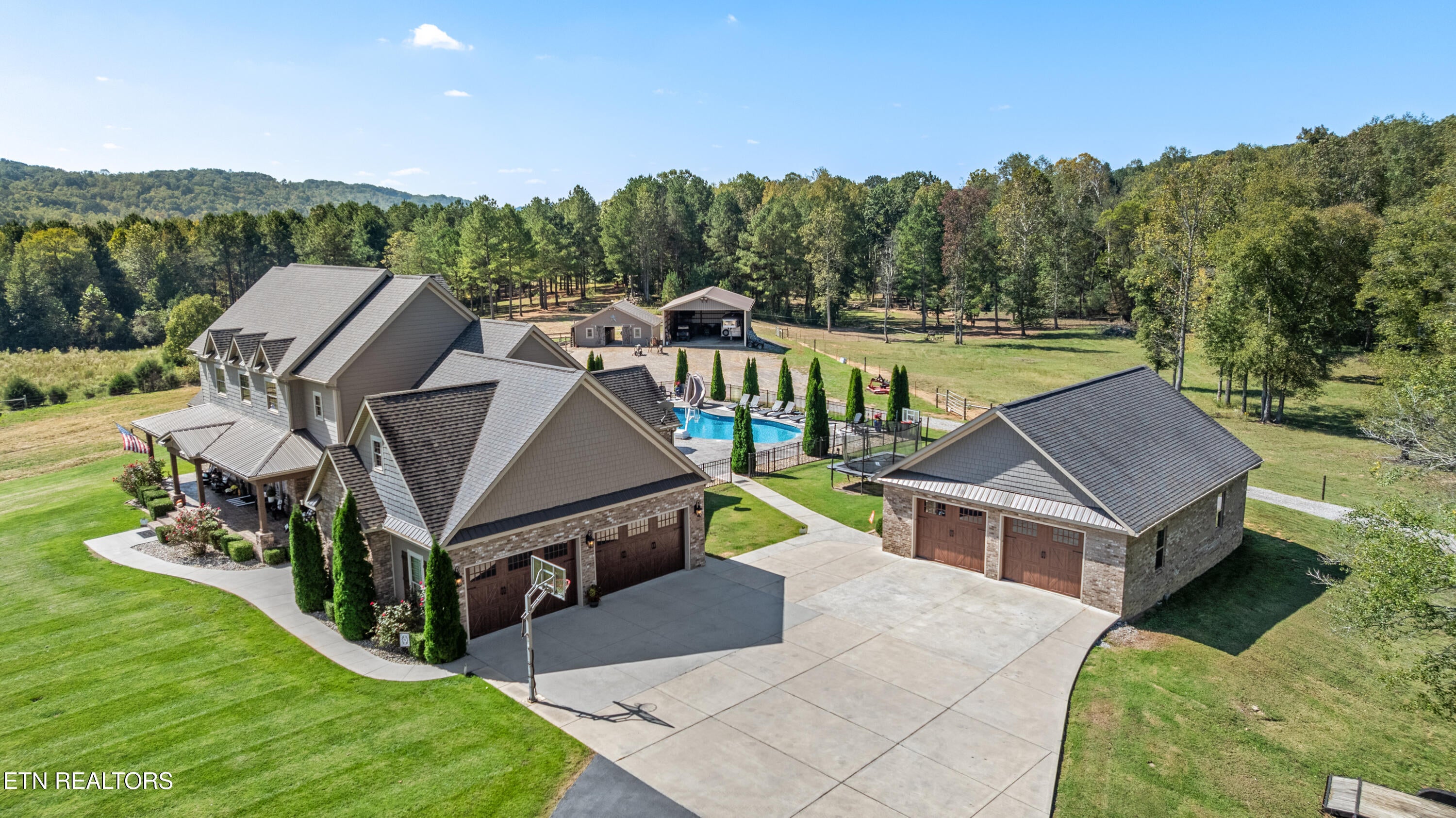 7475 Pine Grove Providence Rd