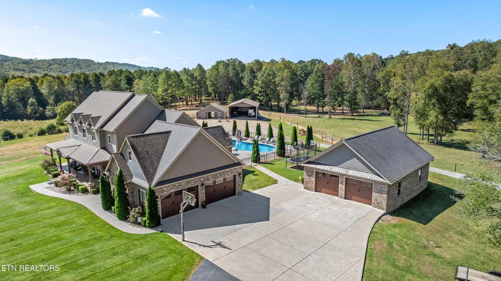 Photo of 7475 Pine Grove Providence Rd, Loudon, TN 37774 (MLS # 1352477)