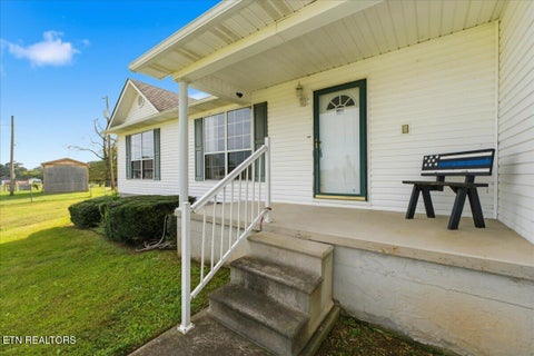 Tiny photo for 5906 Old Niles Ferry Pike, Greenback, TN 37742 (MLS # 1359260)