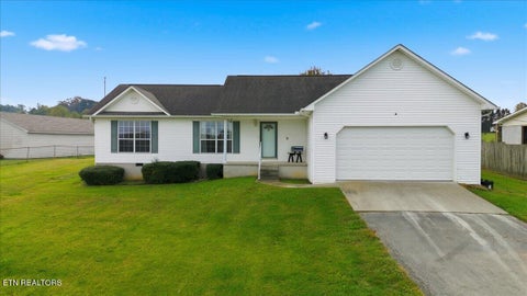 Photo of 5906 Old Niles Ferry Pike, Greenback, TN 37742 (MLS # 1359260)
