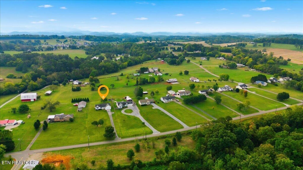 Photo of 5906 Old Niles Ferry Pike, Greenback, TN 37742 (MLS # 1359260)
