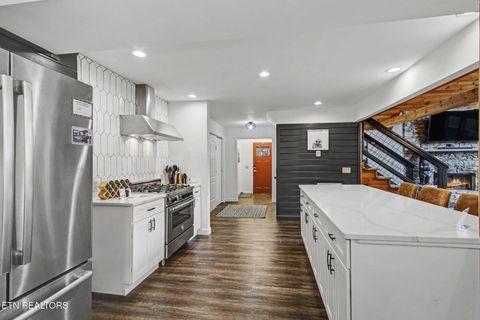 Tiny photo for 4037 Chamberlain Lane, Sevierville, TN 37862 (MLS # 1333736)