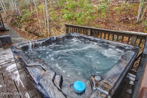 Tiny photo for 4037 Chamberlain Lane, Sevierville, TN 37862 (MLS # 1333736)