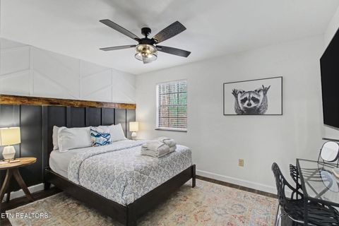 Tiny photo for 4037 Chamberlain Lane, Sevierville, TN 37862 (MLS # 1333736)