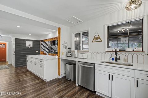 Tiny photo for 4037 Chamberlain Lane, Sevierville, TN 37862 (MLS # 1333736)