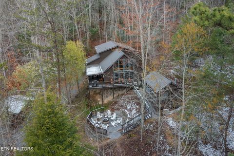 Tiny photo for 4037 Chamberlain Lane, Sevierville, TN 37862 (MLS # 1333736)
