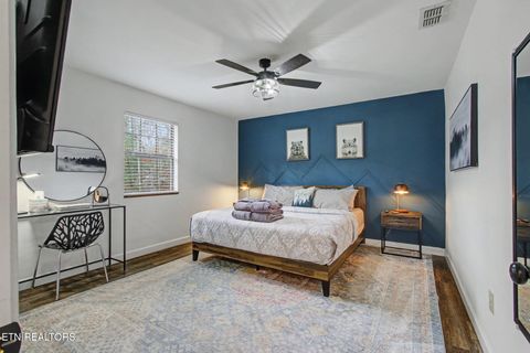 Tiny photo for 4037 Chamberlain Lane, Sevierville, TN 37862 (MLS # 1333736)