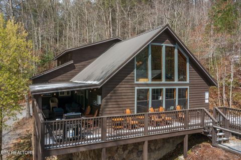 Tiny photo for 4037 Chamberlain Lane, Sevierville, TN 37862 (MLS # 1333736)