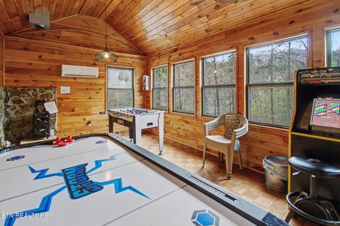 Tiny photo for 4037 Chamberlain Lane, Sevierville, TN 37862 (MLS # 1333736)