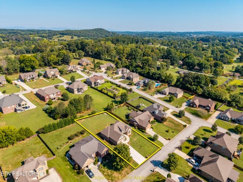 Tiny photo for 300 Kennesaw Lane, Lenoir City, TN 37771 (MLS # 1355693)
