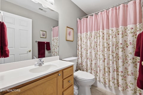 Tiny photo for 411 Eaton Village TRCE, Lenoir City, TN 37771 (MLS # 1359774)