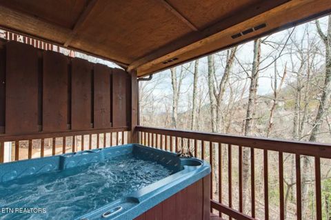 Photo of 1519 Boo Boos Way, Sevierville, TN 37862 (MLS # 1335647)