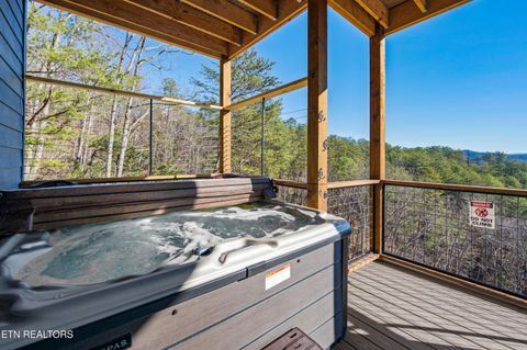 Tiny photo for 1015 Leslie Way, Sevierville, TN 37876 (MLS # 1342060)