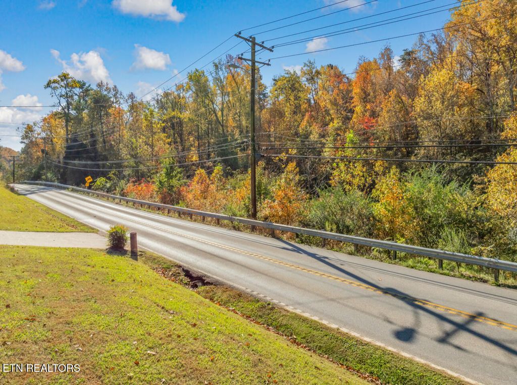 Photo of 515 Canton Hollow Rd, Knoxville, TN 37934 (MLS # 1320985)