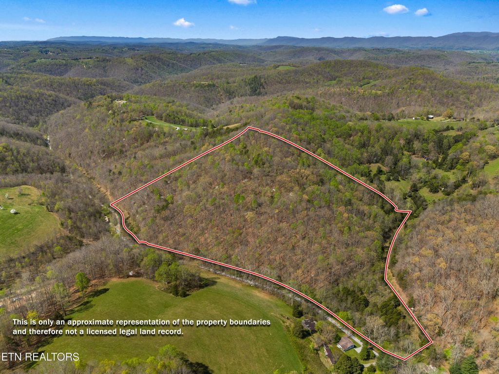 Photo of Greever Hollow Rd, Tazewell, TN 37879 (MLS # 1336394)
