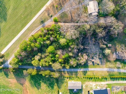 Tiny photo for 135 Weaver Rd, Madisonville, TN 37354 (MLS # 1334561)