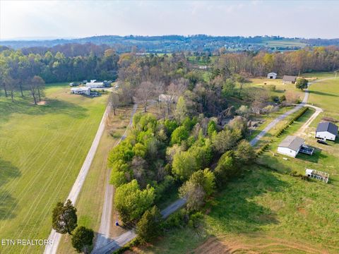 Tiny photo for 135 Weaver Rd, Madisonville, TN 37354 (MLS # 1334561)