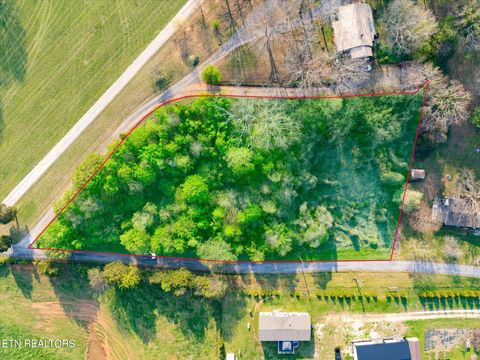 Tiny photo for 135 Weaver Rd, Madisonville, TN 37354 (MLS # 1334561)