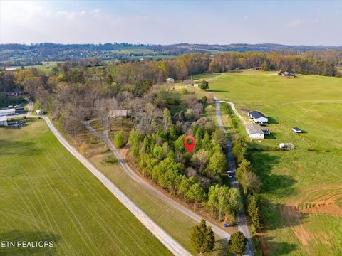 Tiny photo for 135 Weaver Rd, Madisonville, TN 37354 (MLS # 1334561)