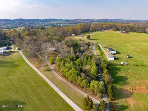 Tiny photo for 135 Weaver Rd, Madisonville, TN 37354 (MLS # 1334561)