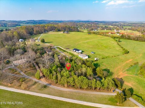 Tiny photo for 135 Weaver Rd, Madisonville, TN 37354 (MLS # 1334561)
