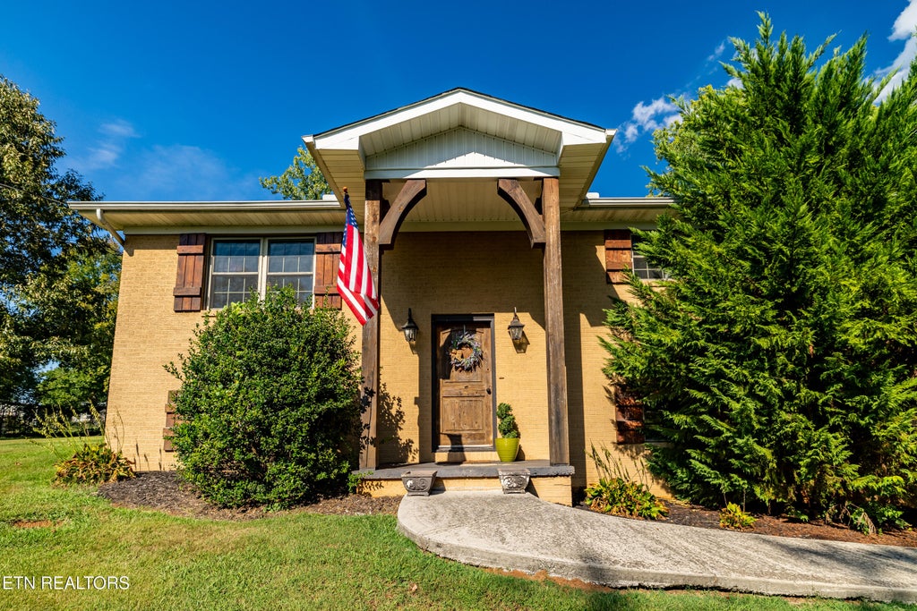 Photo of 224 Cedar Crest Lane, Friendsville, TN 37737 (MLS # 1355260)