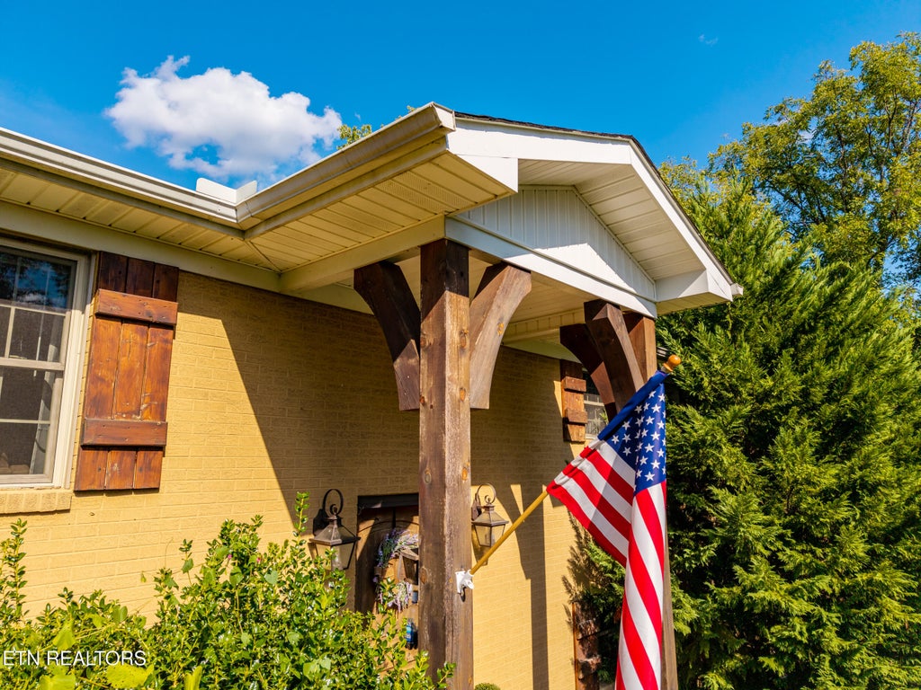 Photo of 224 Cedar Crest Lane, Friendsville, TN 37737 (MLS # 1355260)