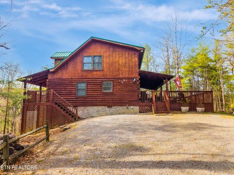 Tiny photo for 139 Little Round Top Lane, Townsend, TN 37882 (MLS # 1334117)