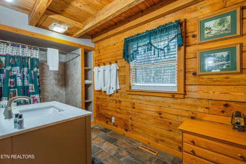 Tiny photo for 139 Little Round Top Lane, Townsend, TN 37882 (MLS # 1334117)