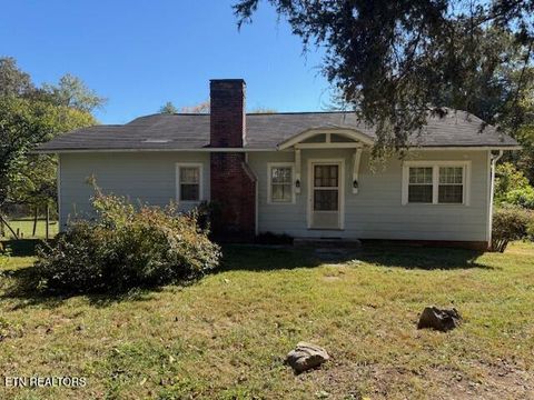 Photo of 2308 Cedar Lane, Knoxville, TN 37918 (MLS # 1319567)