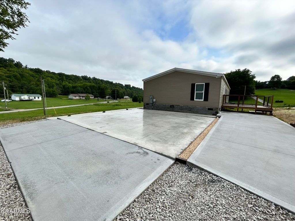 Photo of 425 Brandi Lane, Blaine, TN 37709 (MLS # 1233517)