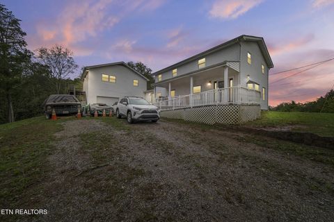 9832 Clift Rd Strawberry Plains TN 37871
