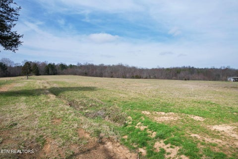 Tiny photo for 305 County Road 180, Athens, TN 37303 (MLS # 1331356)