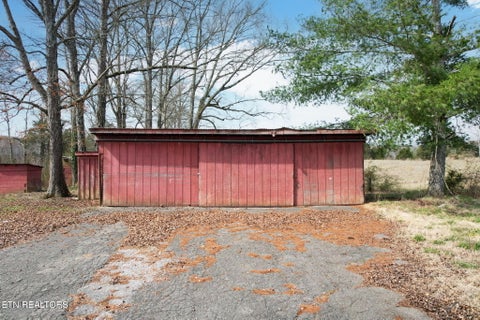 Tiny photo for 305 County Road 180, Athens, TN 37303 (MLS # 1331356)