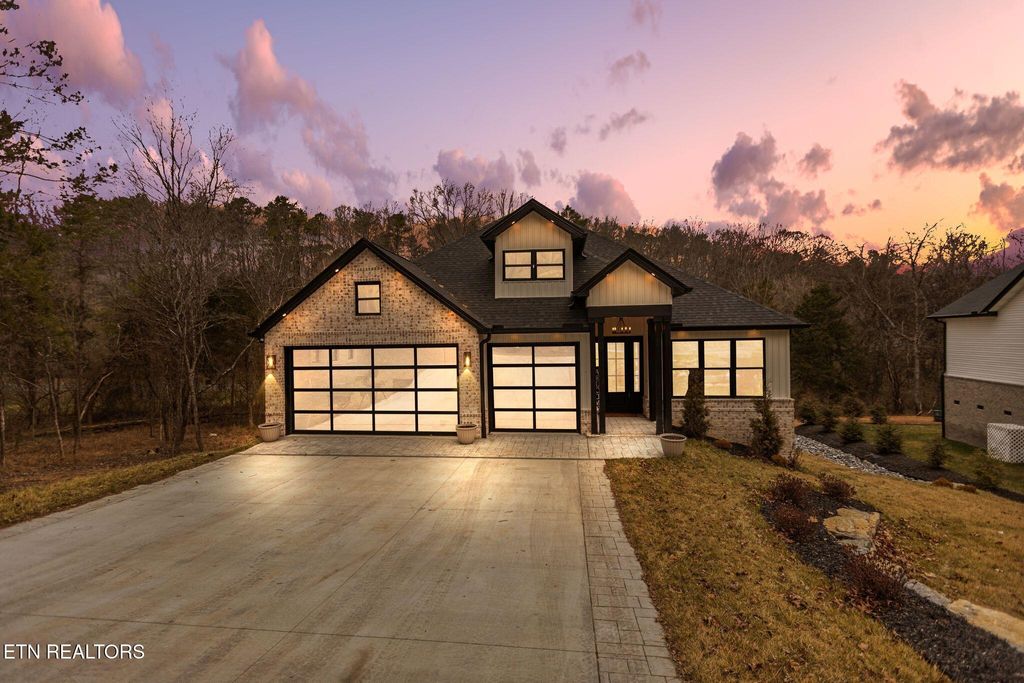 Photo of 279 Ootsima Way, Loudon, TN 37774 (MLS # 1314826)
