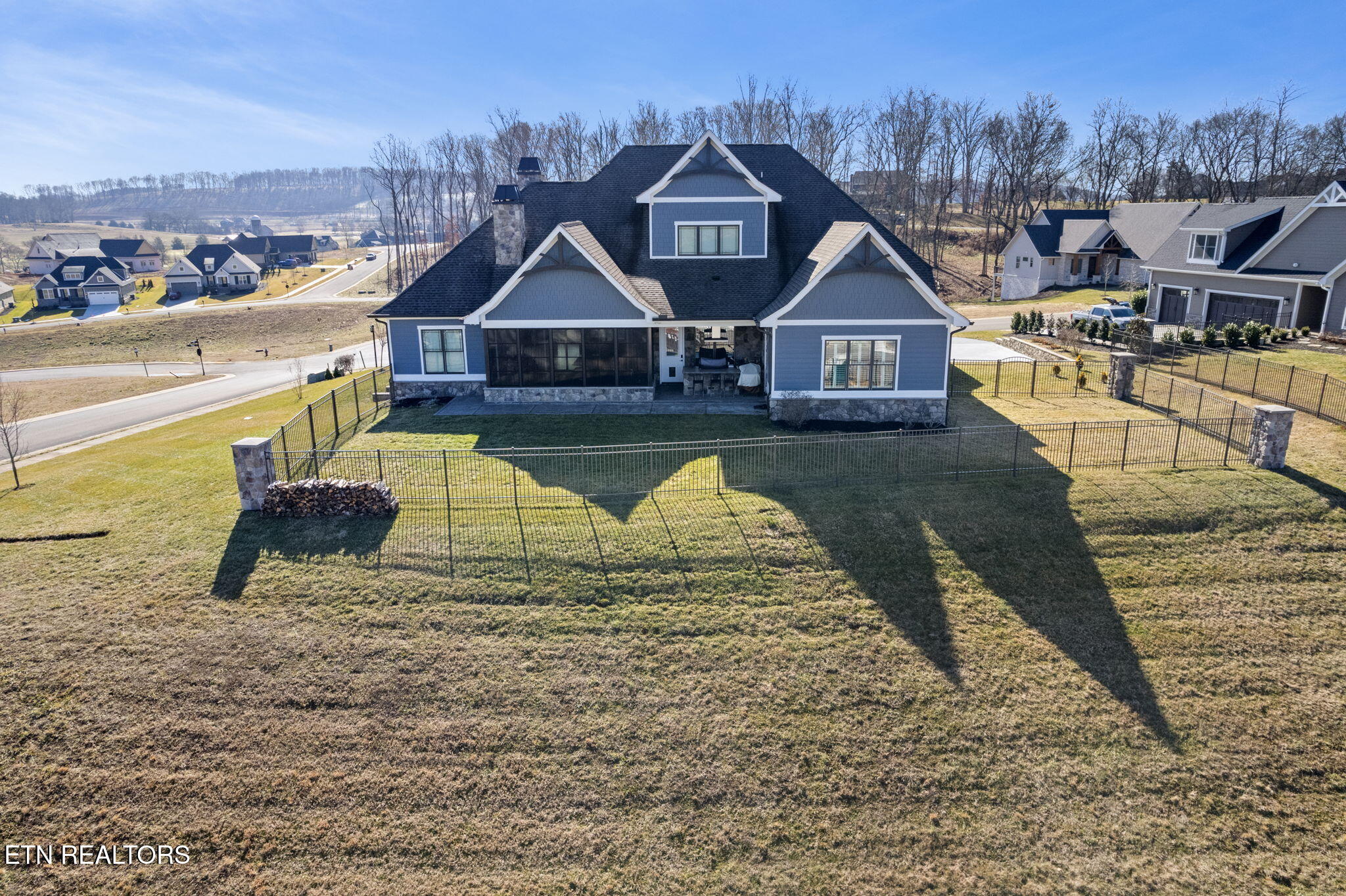 4395 Persimmon Ridge