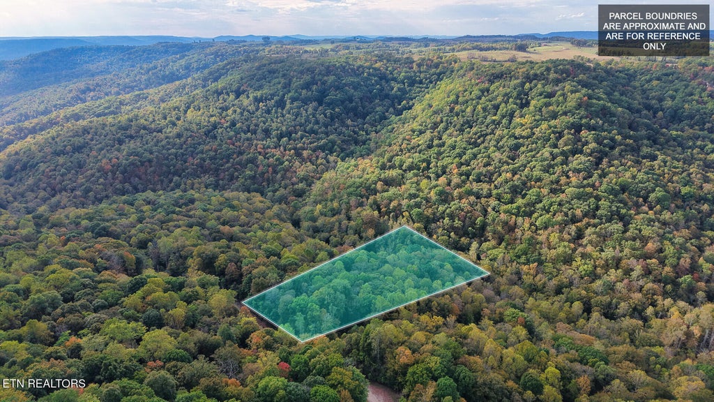 Photo of Apache Rd, Jamestown, TN 38556 (MLS # 1359405)