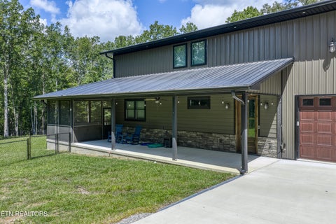 Tiny photo for 1532 E Overlook Rd, Monterey, TN 38574 (MLS # 1356162)