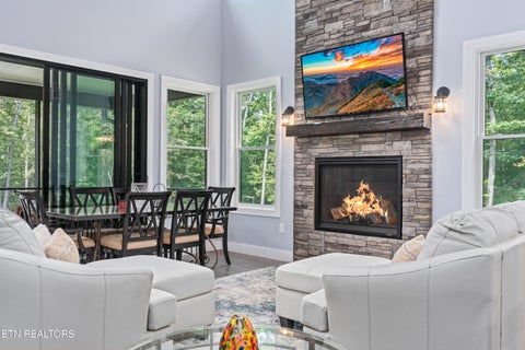 Tiny photo for 1532 E Overlook Rd, Monterey, TN 38574 (MLS # 1356162)
