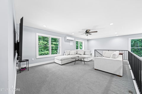 Tiny photo for 1532 E Overlook Rd, Monterey, TN 38574 (MLS # 1356162)