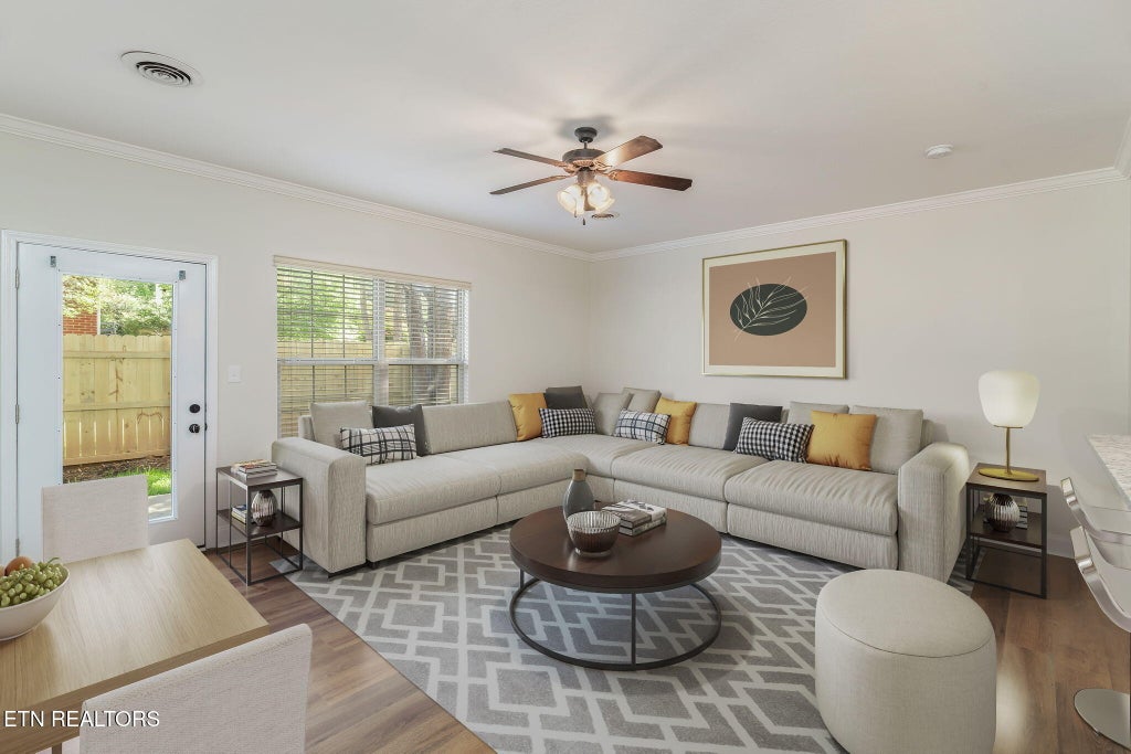 Photo of 4808 Fountain View Way, Knoxville, TN 37918 (MLS # 1296628)