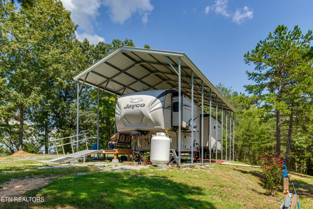 Photo of 230 Cunningham Dr Drive, Decatur, TN 37322 (MLS # 1313487)