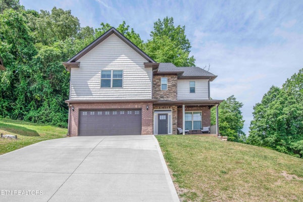 6227 ALDINGHAM ST, KNOXVILLE, TN 37912 - Image 08c807dfe4fcb5e3507a3c75e19f583b/3750896389