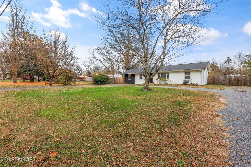 Photo of 7908 Millertown Pike, Knoxville, TN 37924 (MLS # 1322386)