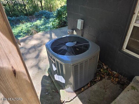 Tiny photo for 520 Burns Rd, Knoxville, TN 37914 (MLS # 1359714)