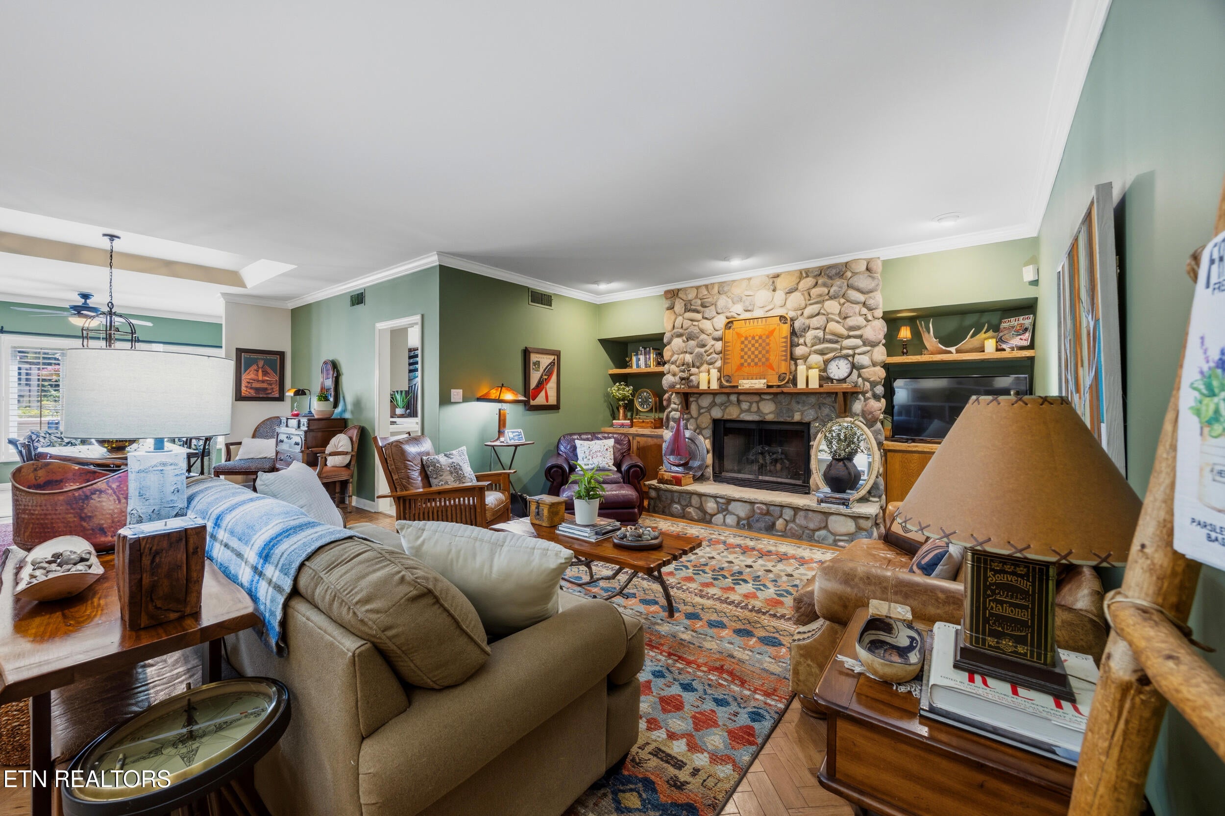1486 Touraine Place