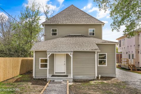 Photo of 2811 Martin Luther King Jr Ave, Knoxville, TN 37914 (MLS # 1336022)