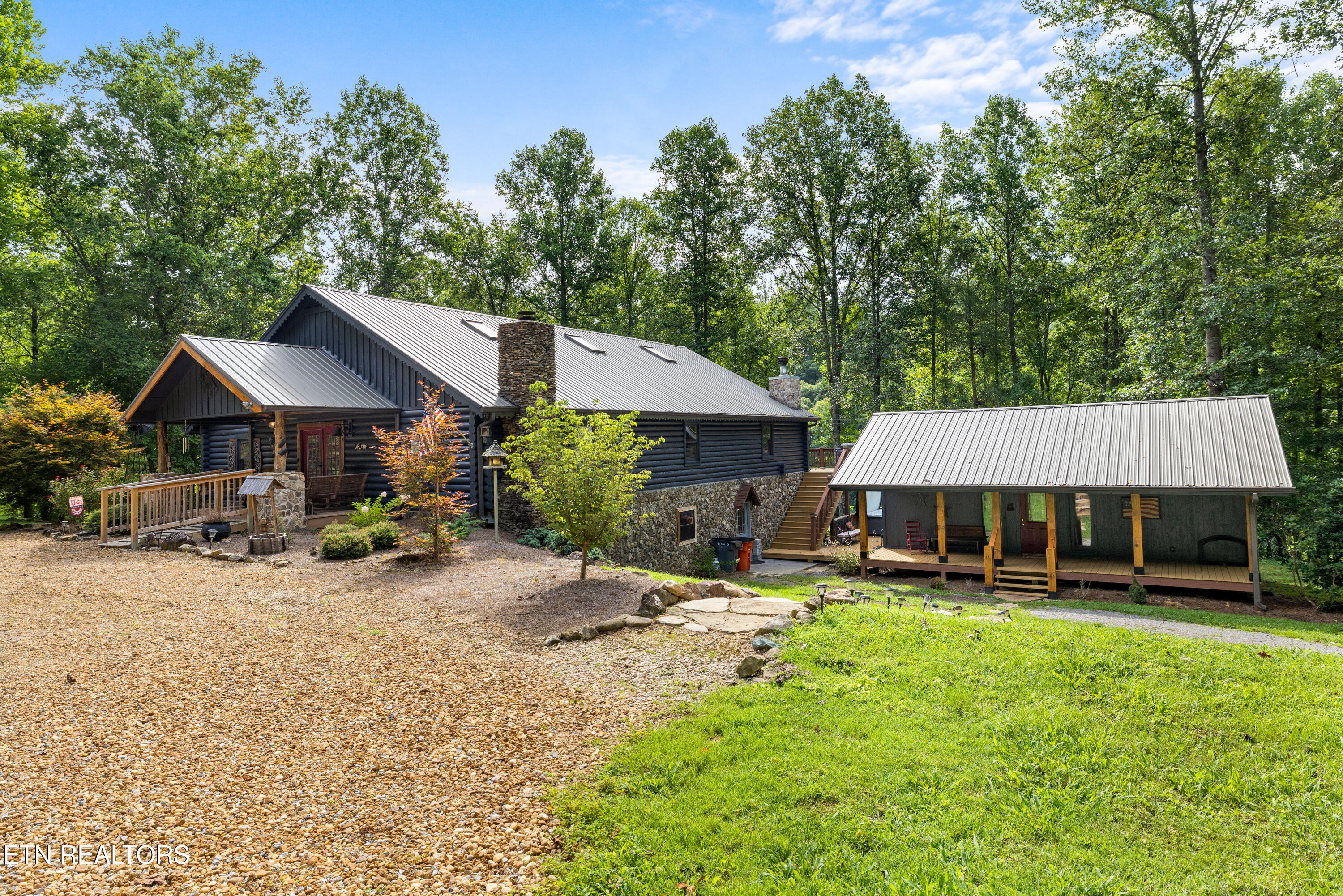 898 Childers Creek Rd